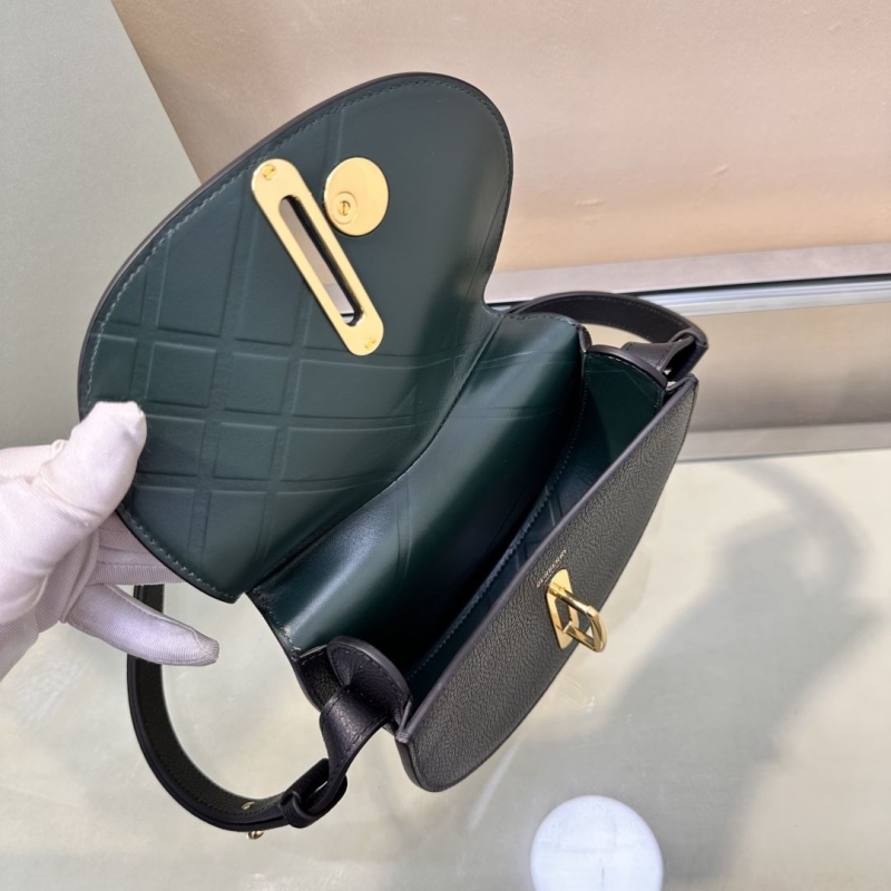 Bv*b*rry satchel bags